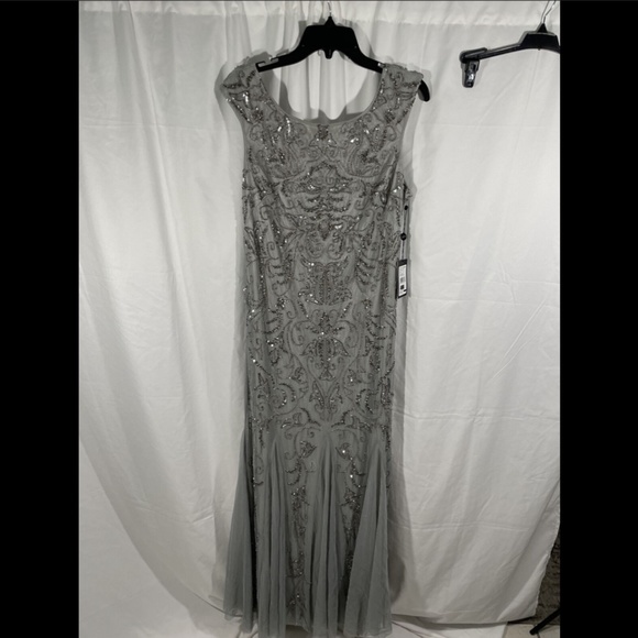 NWT Adrianna Papell Beaded‎ Embellished Mermaid Gown in Blue Mist [SZ 16 ] - Picture 4 of 10